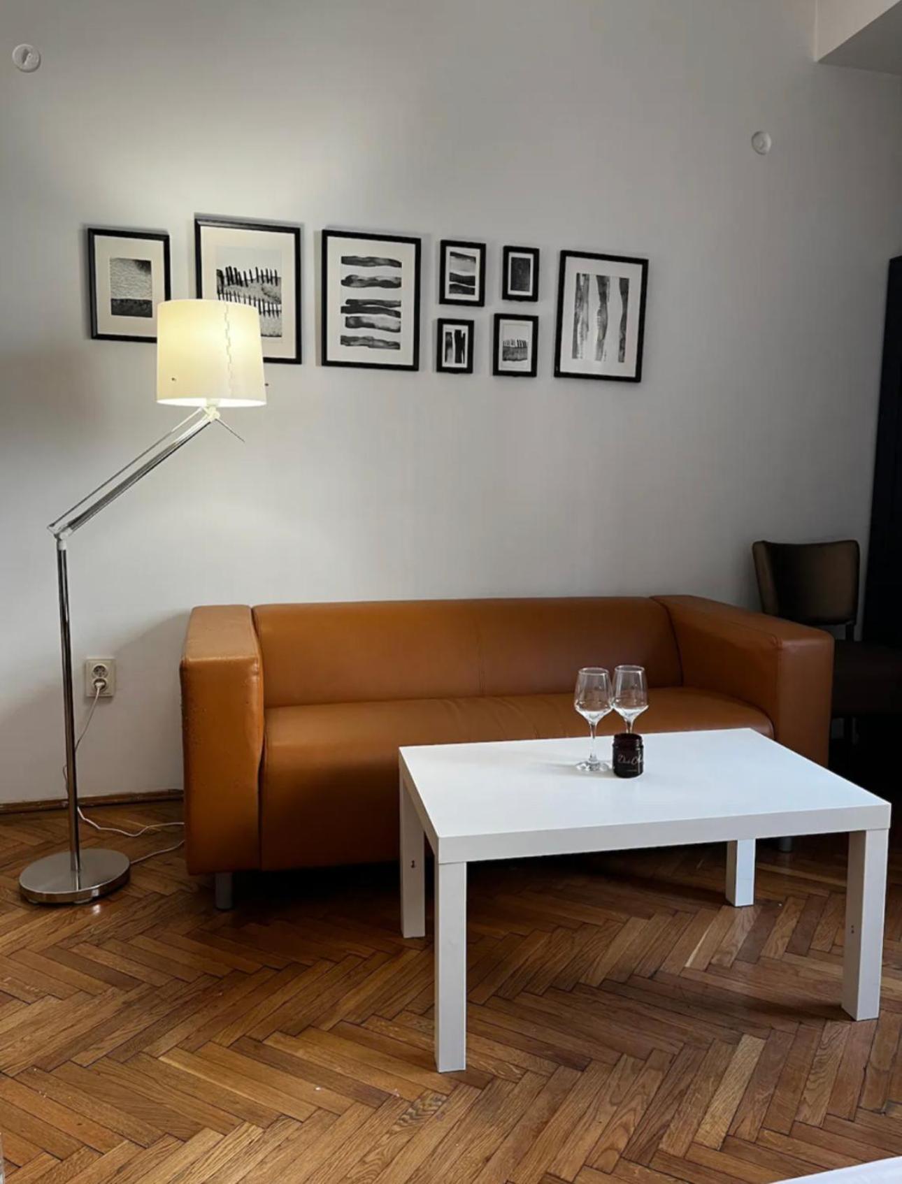 Lifestyle In The Center Apartment บูคาเรสต์ ภายนอก รูปภาพ